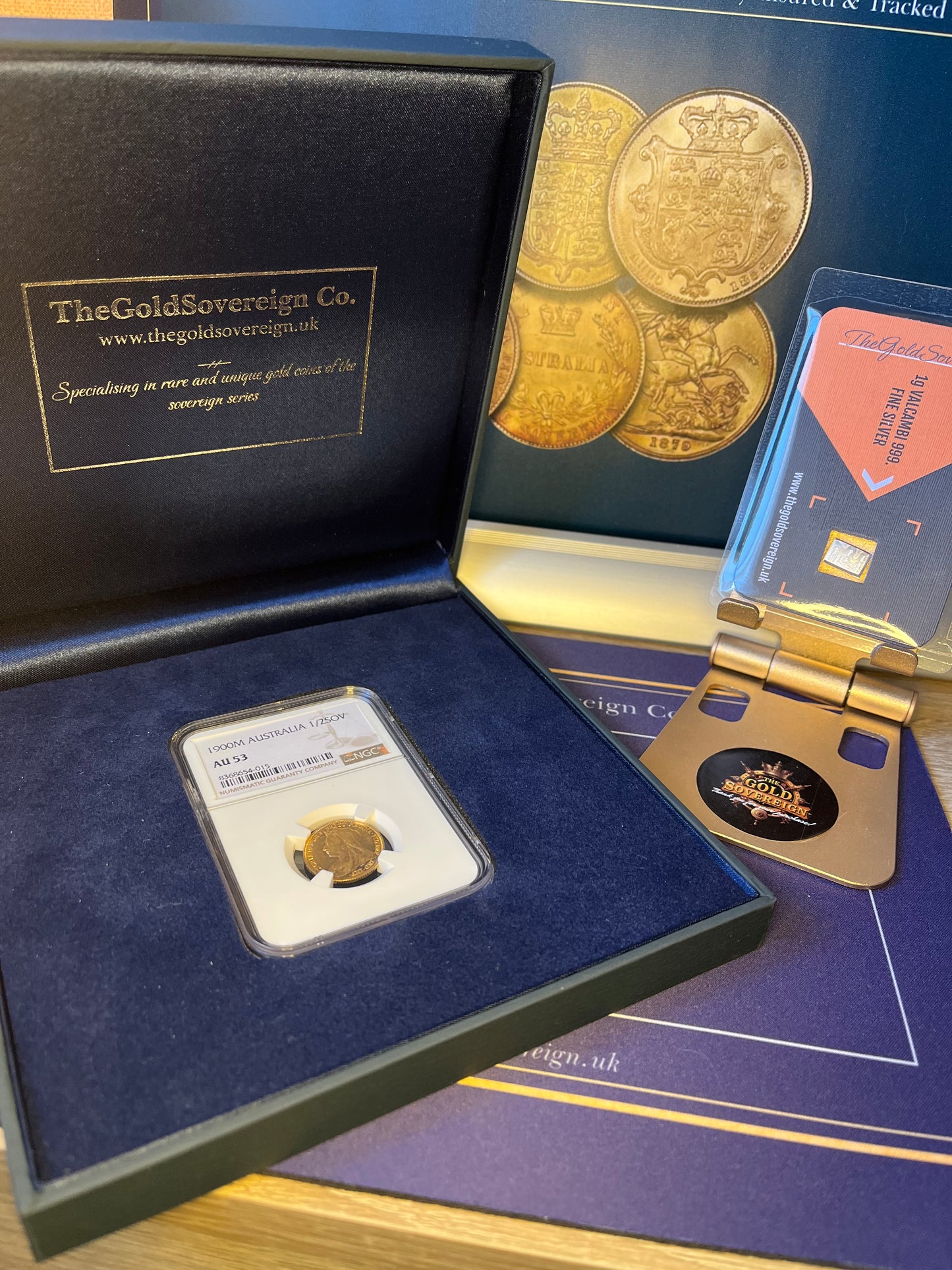 *R2 RARE* NGC Victoria 1900 Melbourne Australia Gold Half Sovereign