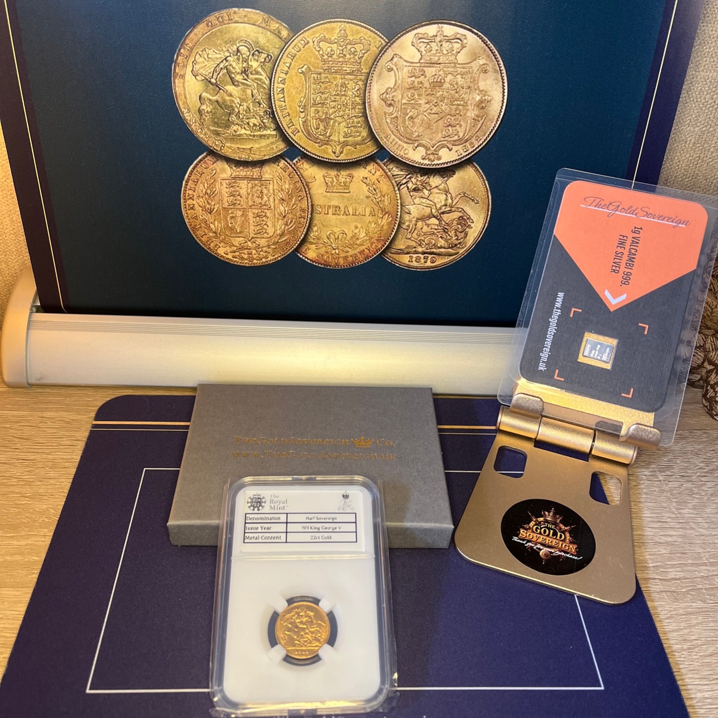 1911 Royal Mint George V Half Sovereign - WOW Condition + FREE Silver Bar!
