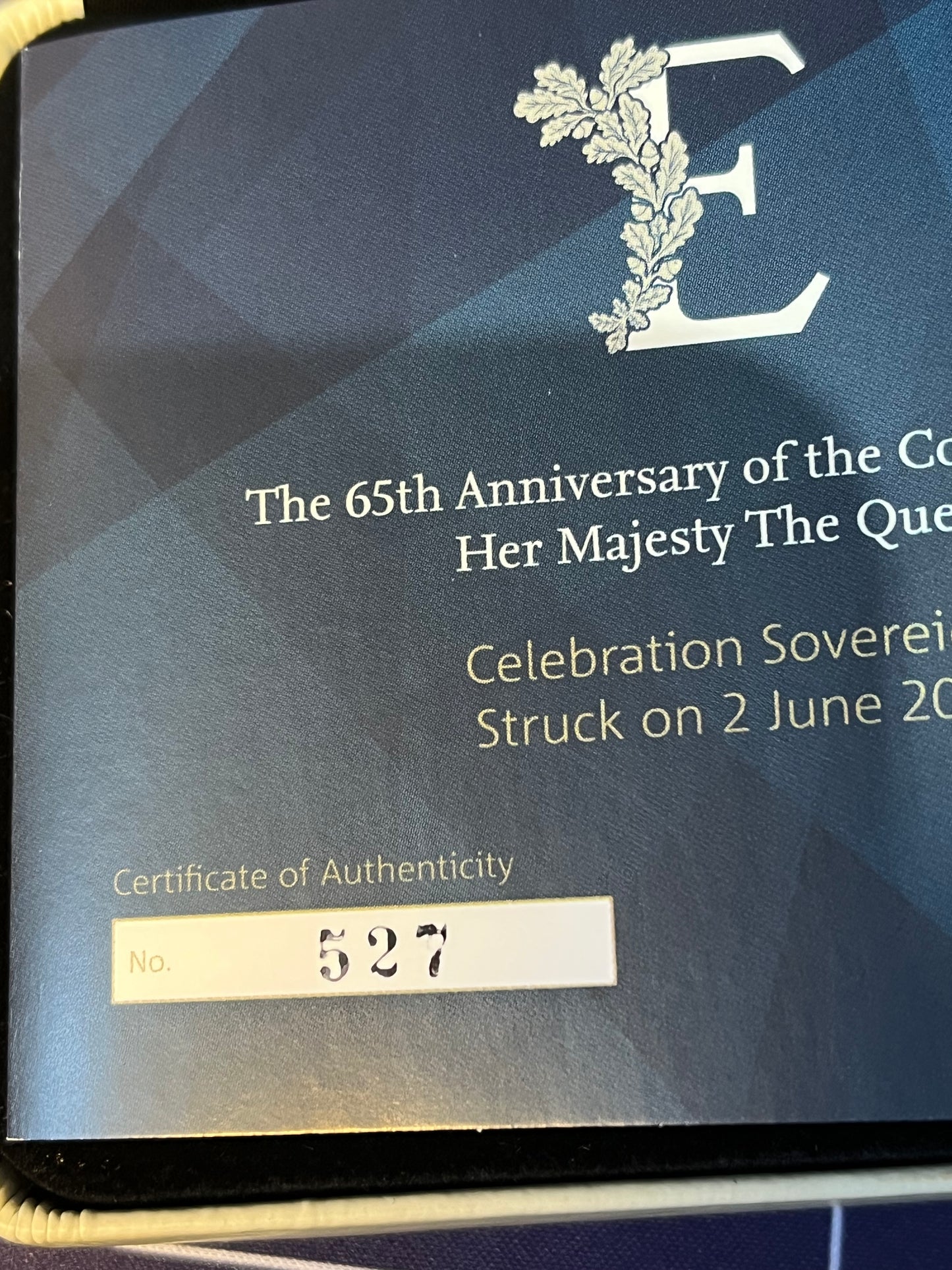 2018 QEII Sapphire Coronation Jubilee SOTD 22ct Gold Full Sovereign - boxed & COA