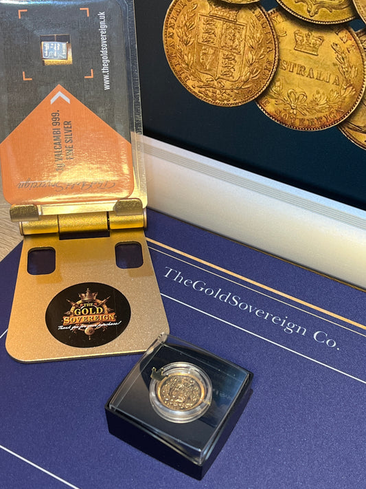 2002 QEII 22ct Gold Jubilee Half Sovereign - Royal Mint Capsule- FREE Silver Bar