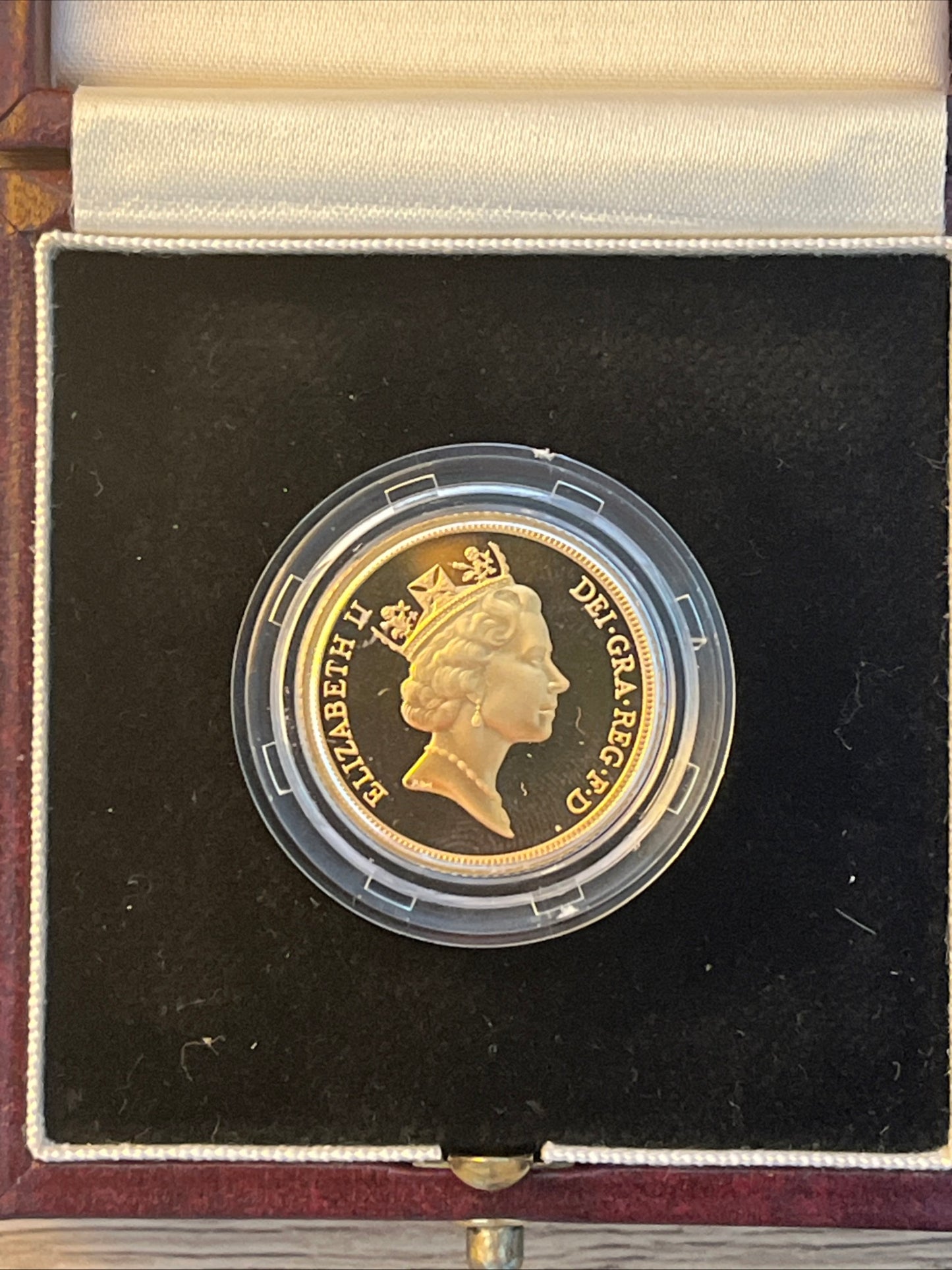1991 QEII Proof Full Sovereign 22ct Gold coin with box and COA - Low Mintage
