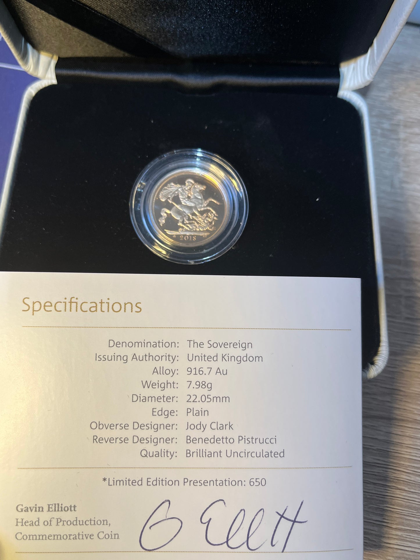 2018 QEII Sapphire Coronation Jubilee SOTD 22ct Gold Full Sovereign - boxed & COA