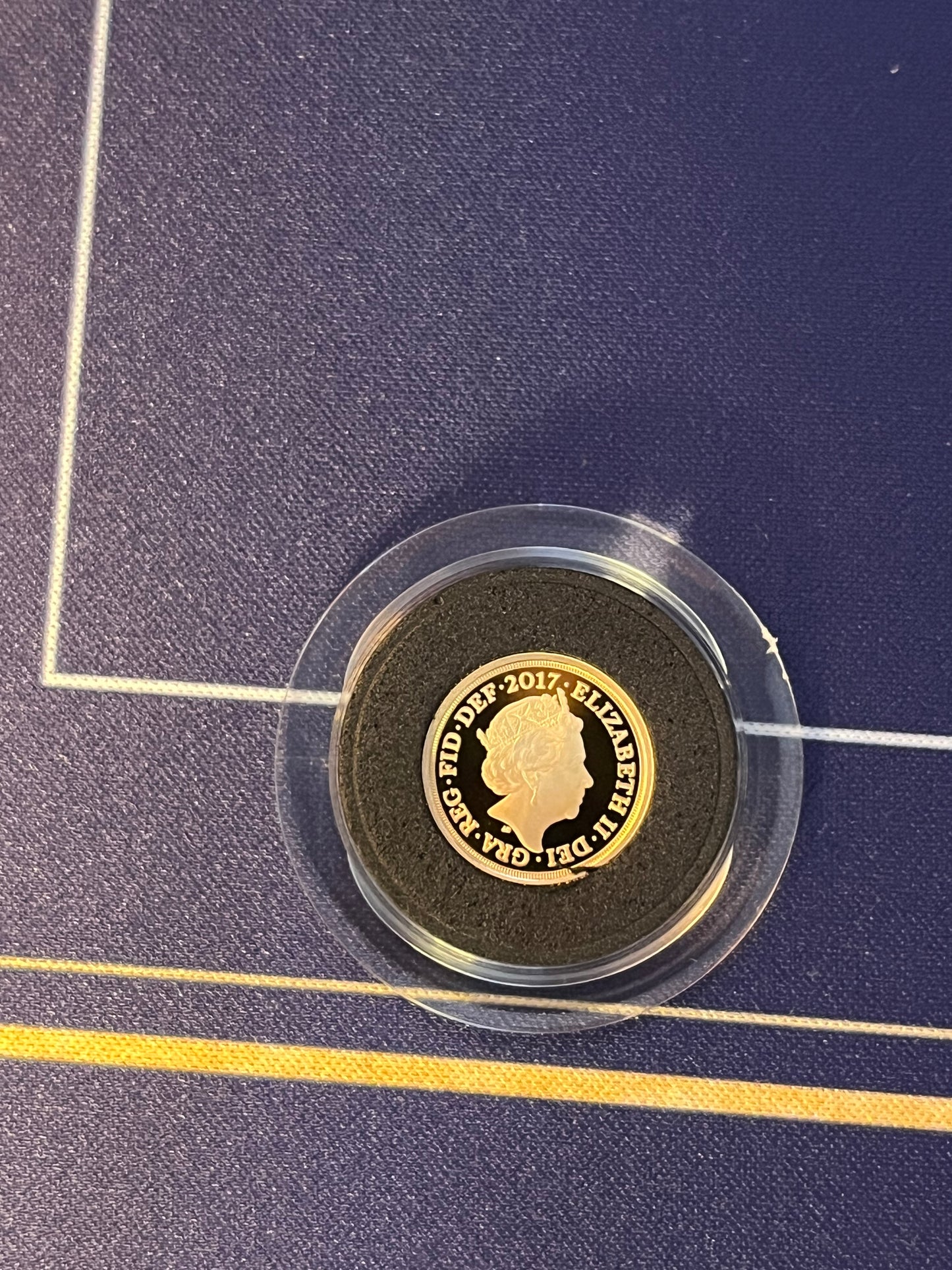 2017 Gold Sovereign Pistrucci Proof 3 Coin Boxed Set with COA & FREE Silver Bar Bundle