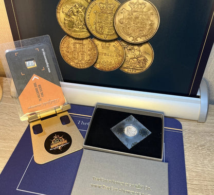MINT SEALED 2023 KCIII Coronation Half Sovereign 22ct Gold Coin &FREE Silver Bar